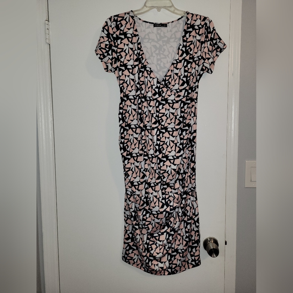 Patty Boutik Geometric Design Maternity Stretchy Midi Dress